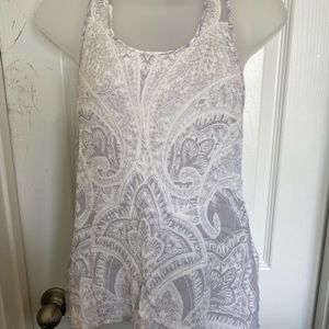 Banana Republic gray top